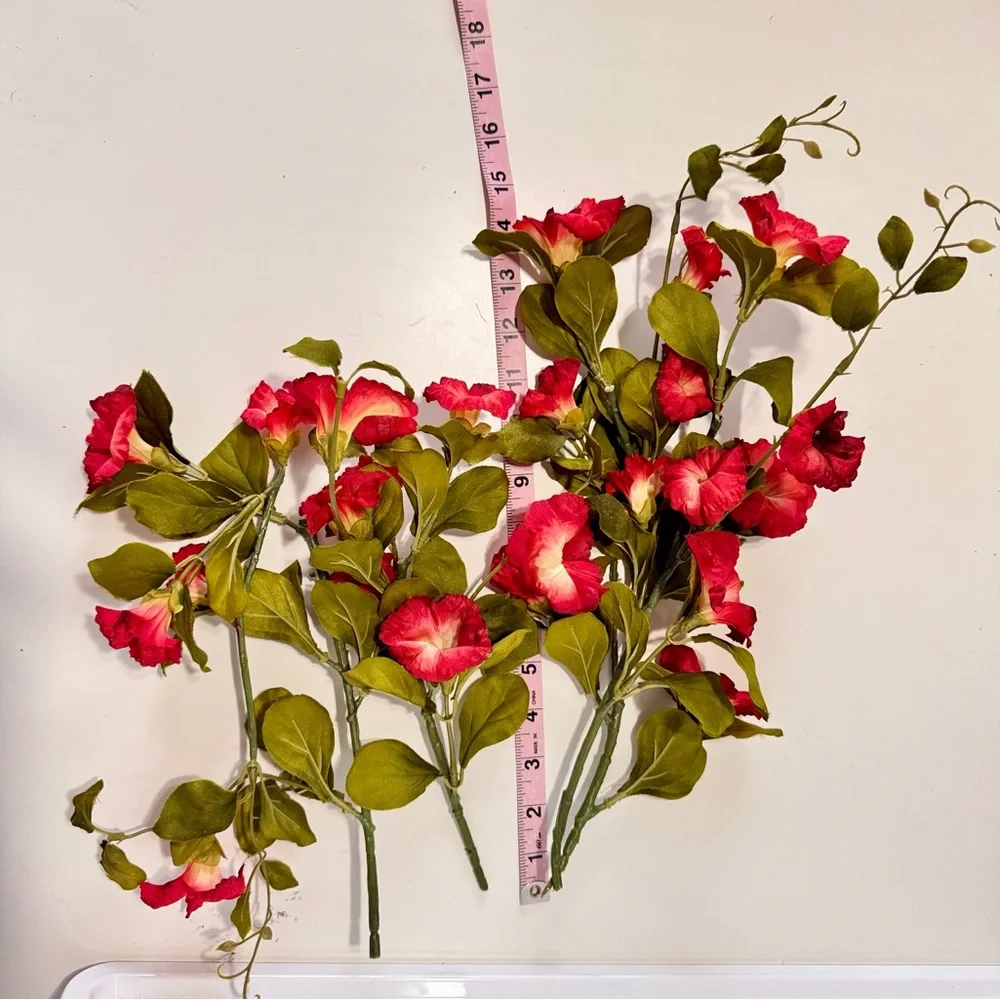 5 Red Petunia Flower Stems Floral Arrangement Faux Flowers LIFELIKE Garland